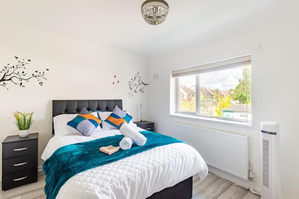 Birmingham Great Barr Property Near Junction 7 M6 Exterior foto