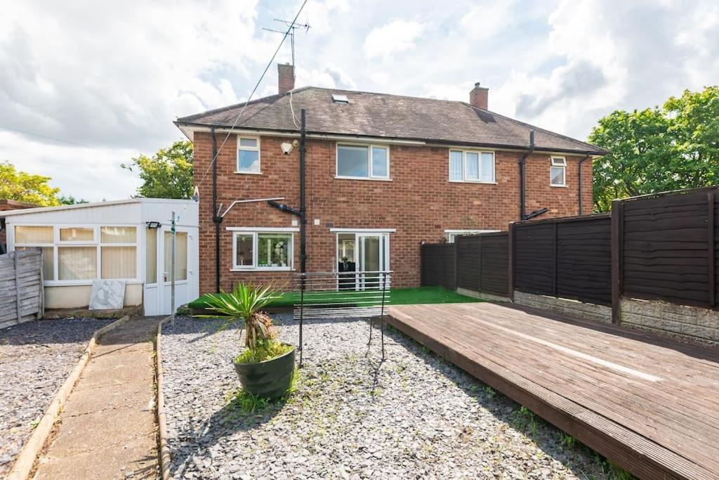 Birmingham Great Barr Property Near Junction 7 M6 Exterior foto